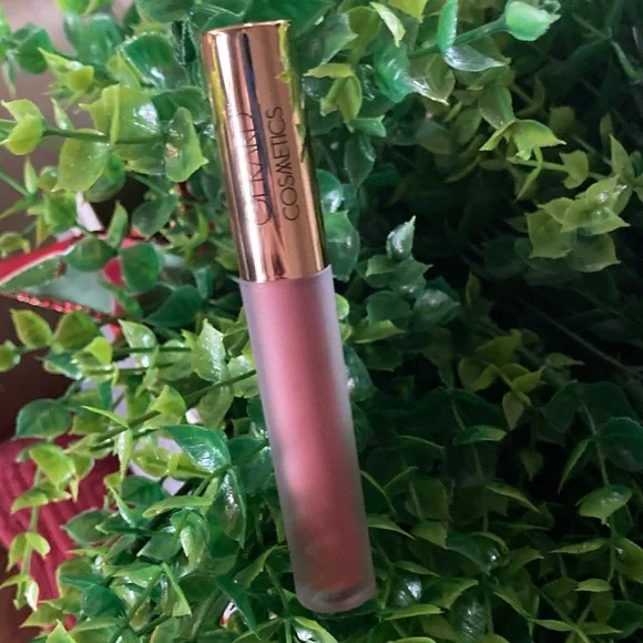 NEW Gerard Cosmetics Hydra Matte - 1995 - Picture 10 of 16